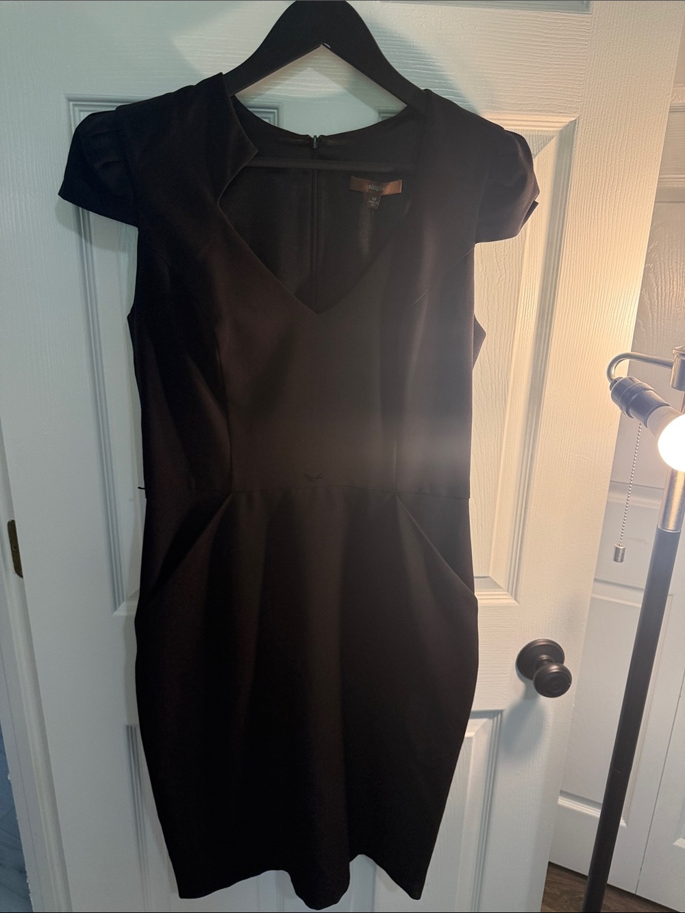 Single Black V-Neck Cap Sleeve Mini Dress